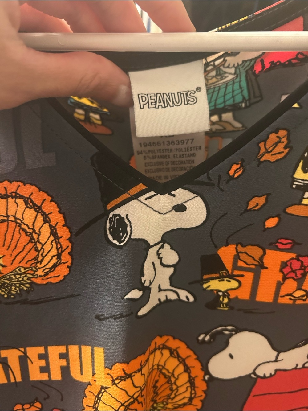 Peanuts Thanksgiving Women’s Scrub Top - Picture 2 of 4